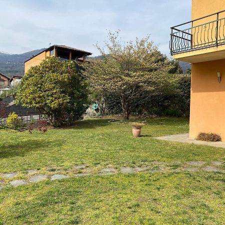 Casa Vacanza Veronica Con Giardino Verbania Extérieur photo